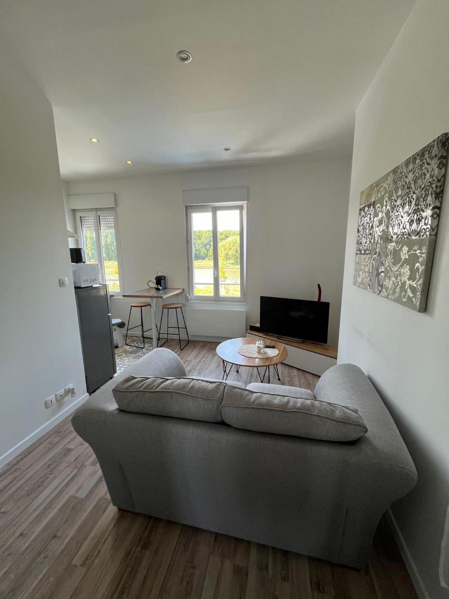 Le Compiegnois Apartamento Compiègne Exterior foto
